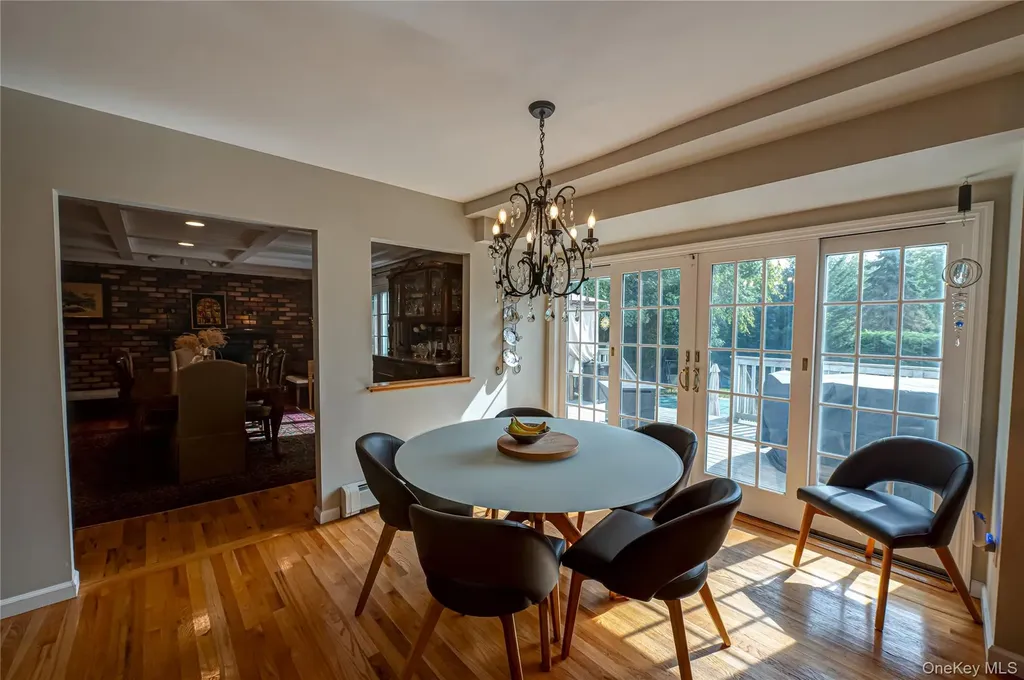 62 Wichard Boulevard Commack NY 11725