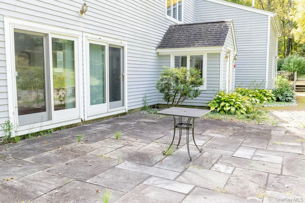 28 Clinton Corners Road Salt Point NY 12578