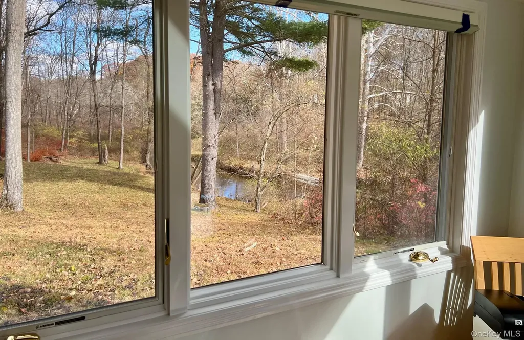 28 Clinton Corners Road Salt Point NY 12578