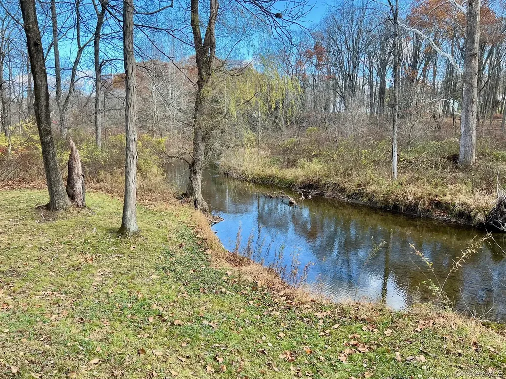 28 Clinton Corners Road Salt Point NY 12578