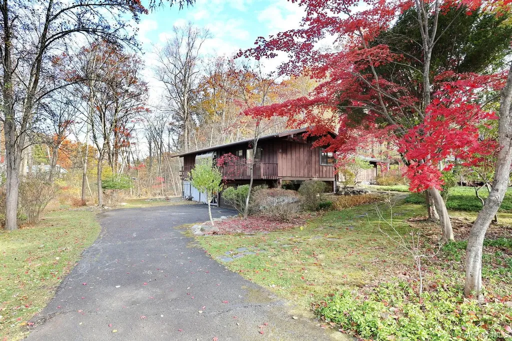 15 White Birch Drive Pomona NY 10970