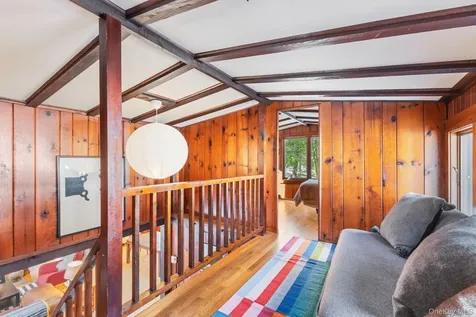 31 Barrett Circle Court Carmel NY 10512