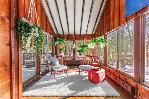31 Barrett Circle Court Carmel NY 10512