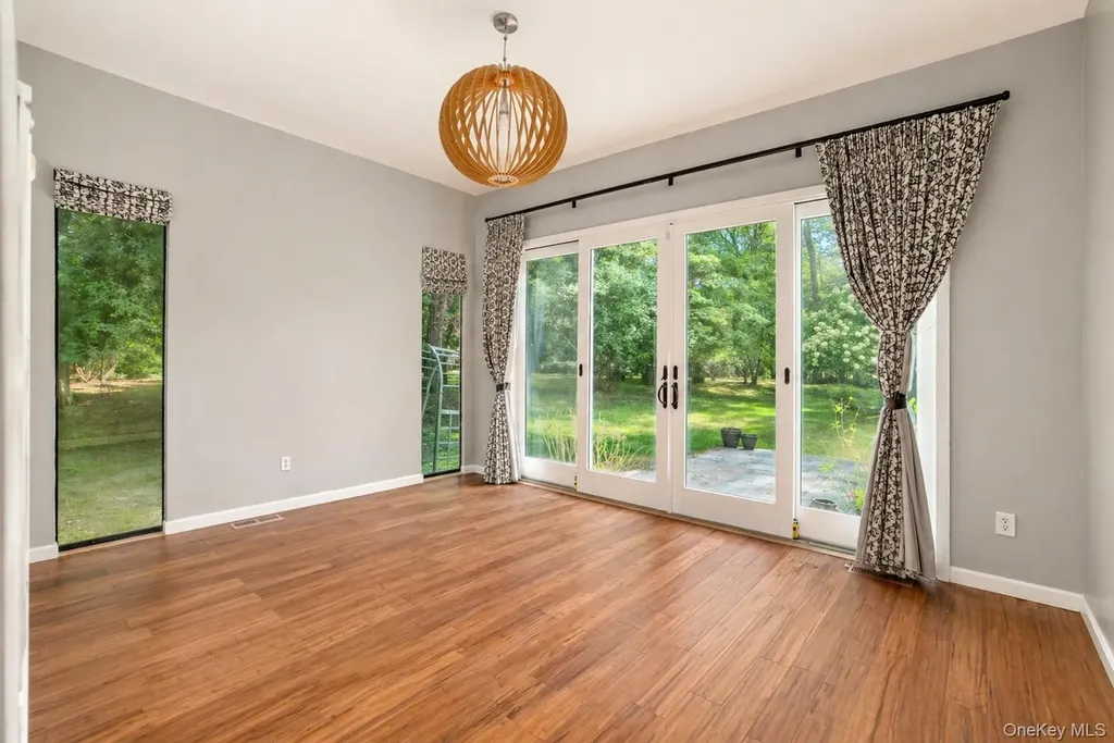 704 Short Beach Road Nissequogue NY 11780