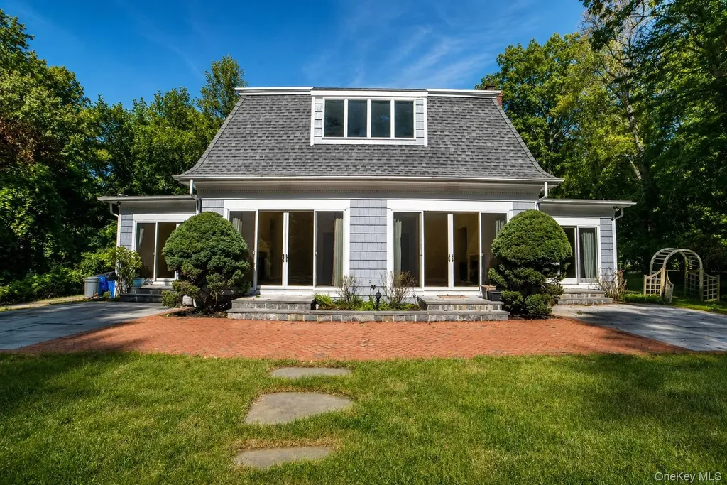 704 Short Beach Road Nissequogue NY 11780