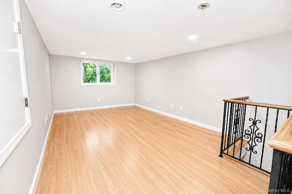 704 Short Beach Road Nissequogue NY 11780