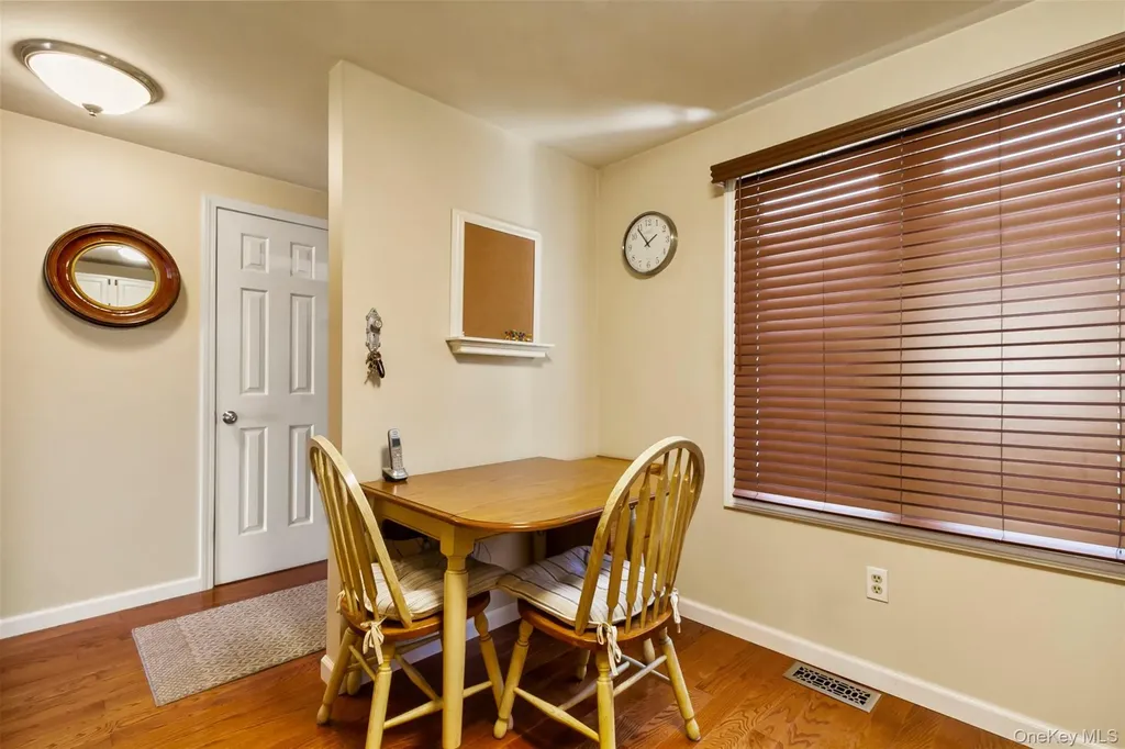 204 Williamsburg Drive Mahopac NY 10541