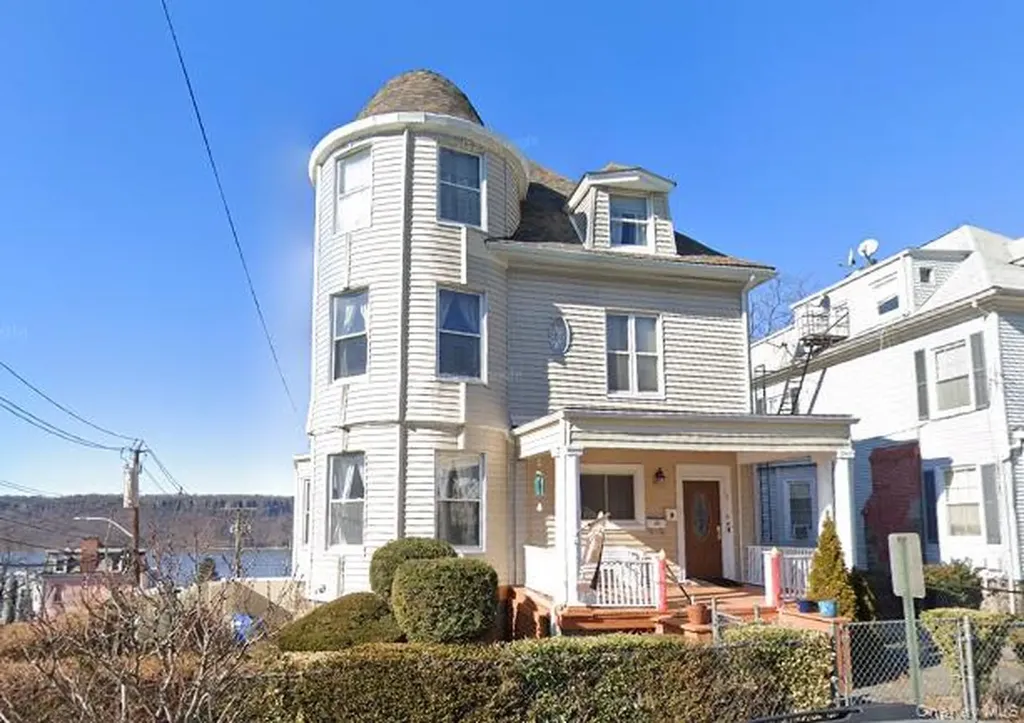 1 Lamartine Terrace Yonkers NY 10701