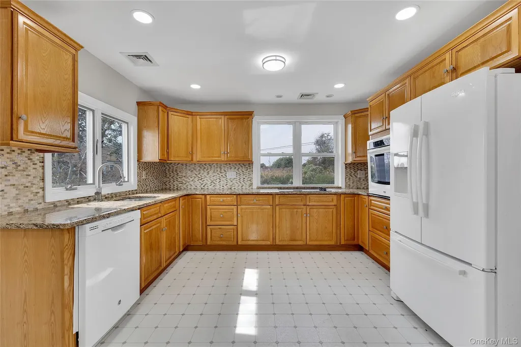 17 Bellport Road Mastic Beach NY 11951
