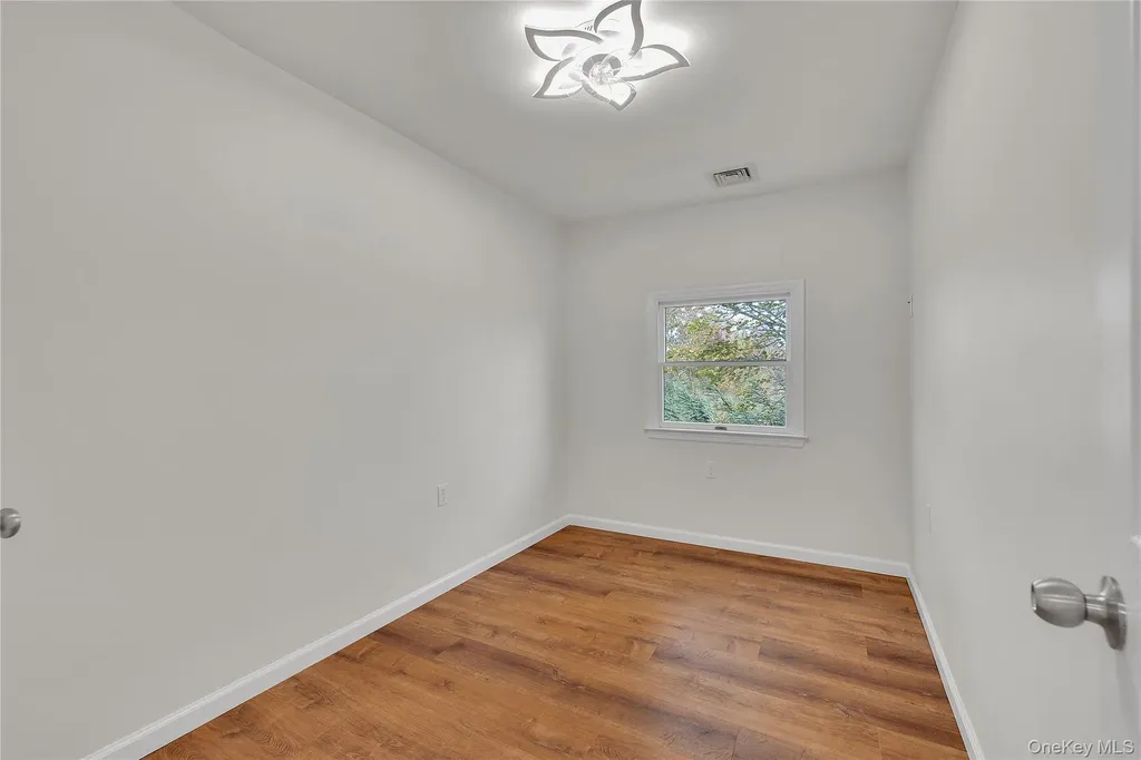 17 Bellport Road Mastic Beach NY 11951