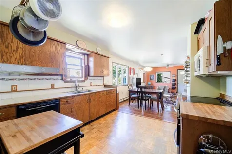 295 E Main Street Beacon NY 12508