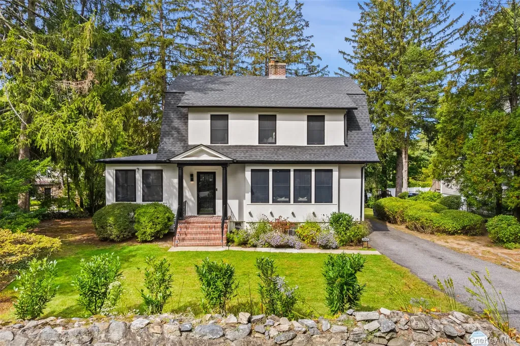 1064 Dobbs Ferry Road White Plains NY 10607