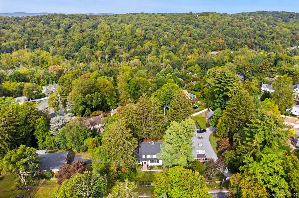 1064 Dobbs Ferry Road White Plains NY 10607