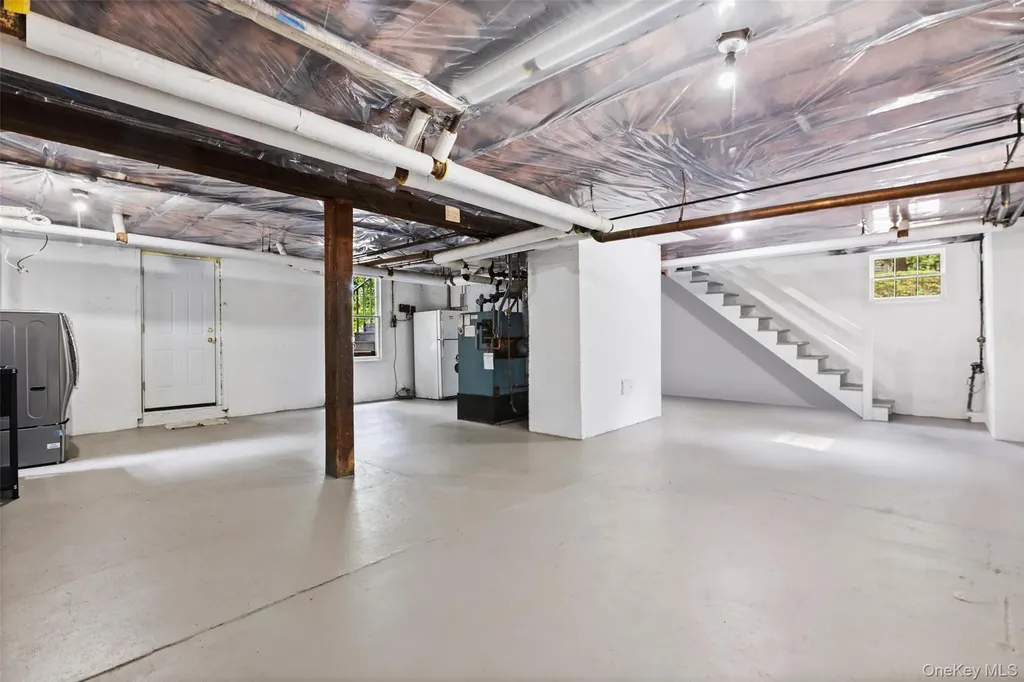 1064 Dobbs Ferry Road White Plains NY 10607