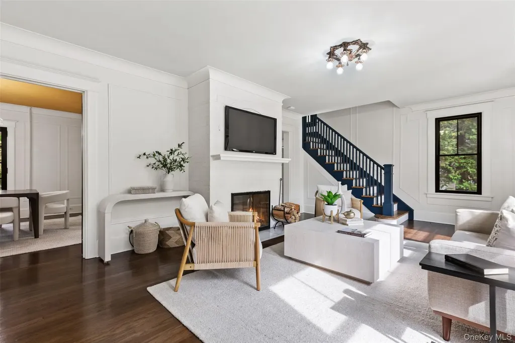 1064 Dobbs Ferry Road White Plains NY 10607