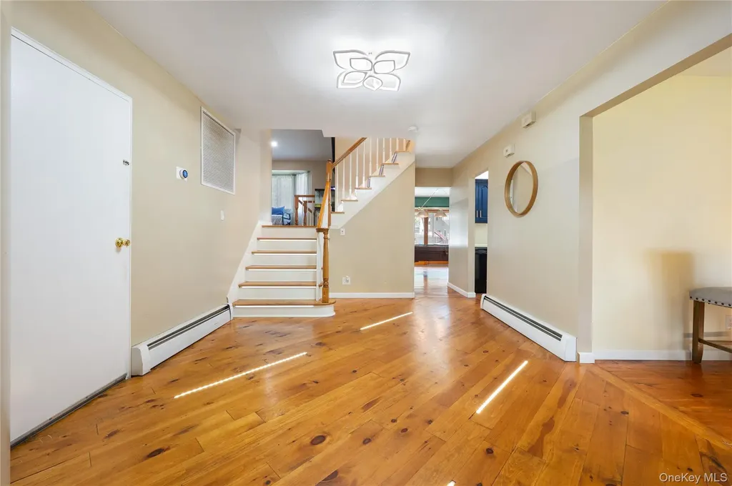 5 Canterbury Drive Coram NY 11727