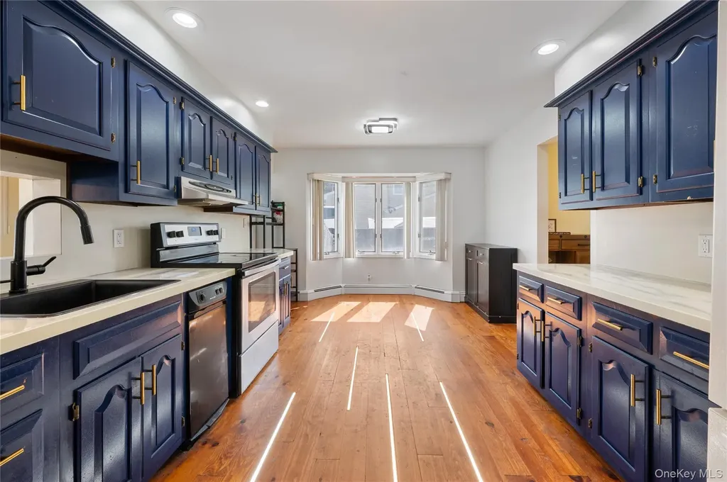 5 Canterbury Drive Coram NY 11727