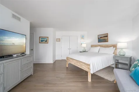 56765 Route 48 Greenport NY 11944