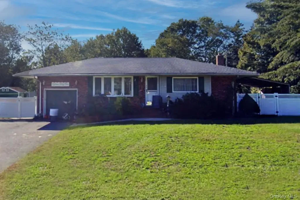 1534 Pine Acres Boulevard Bay Shore NY 11706