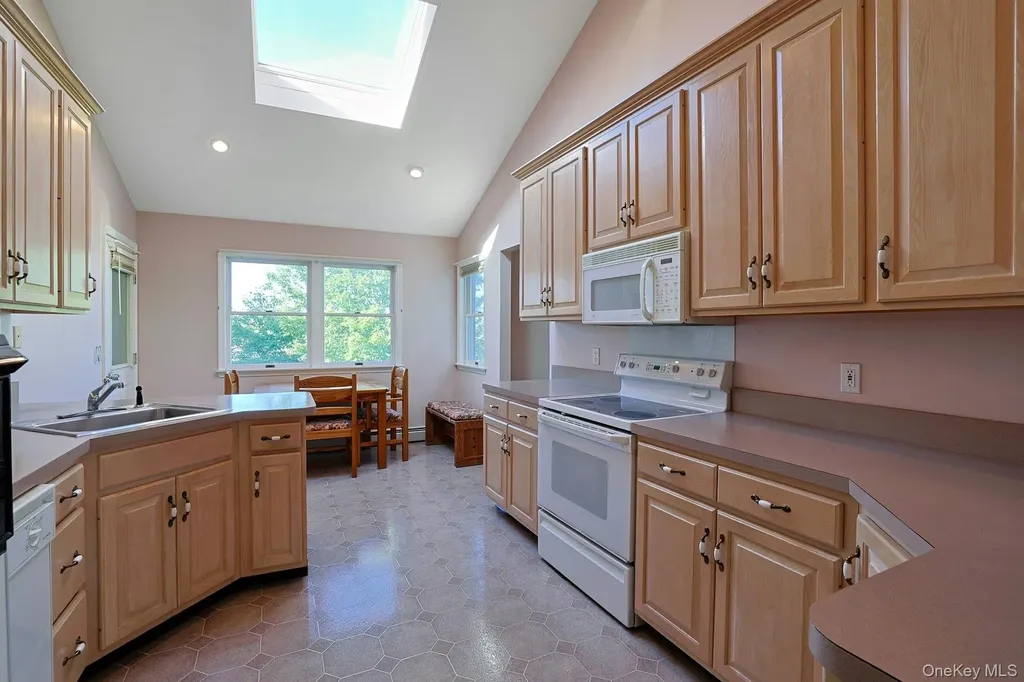 159 Prospect Avenue Valhalla NY 10595