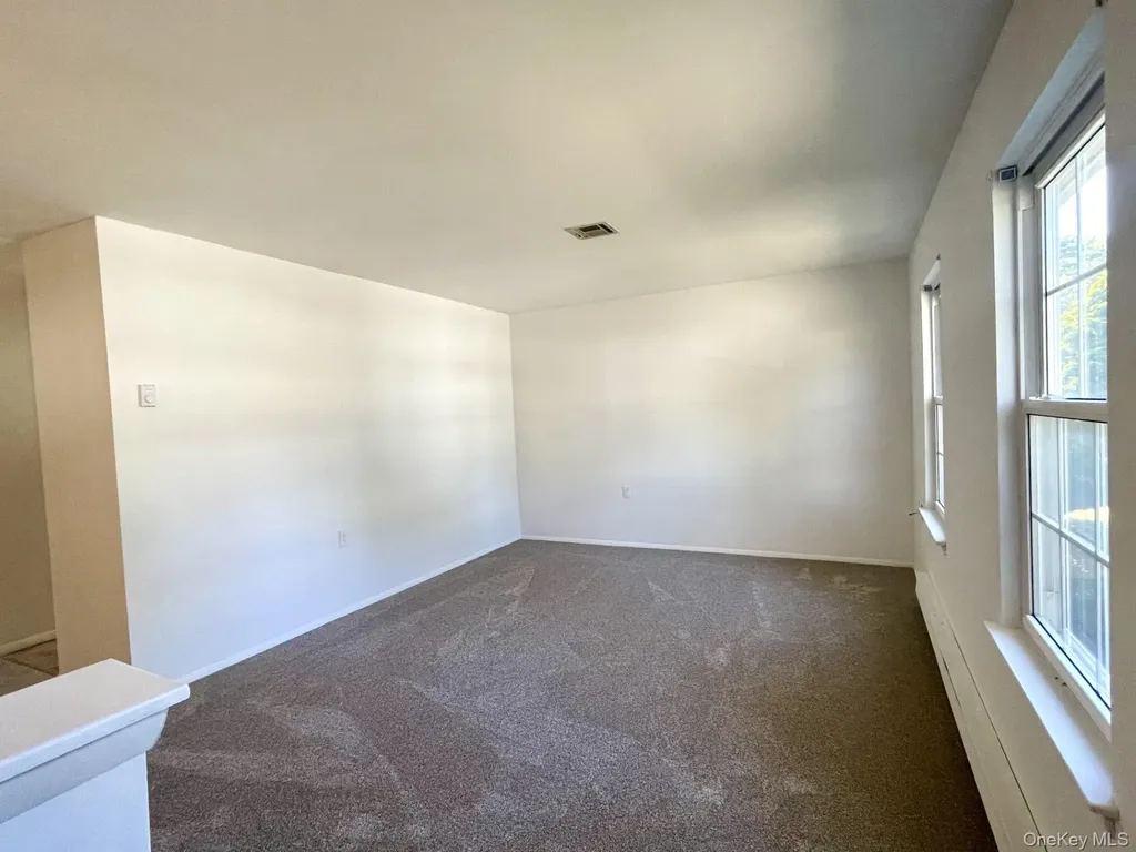 323 Brownfield Drive Ridge NY 11961
