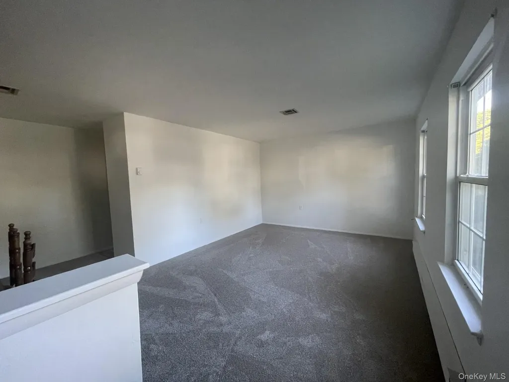 323 Brownfield Drive Ridge NY 11961