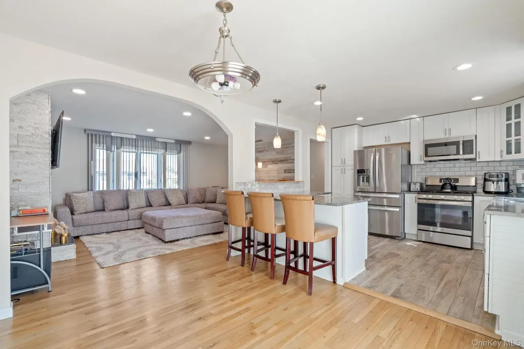 1040 Donna Court Baldwin NY 11510