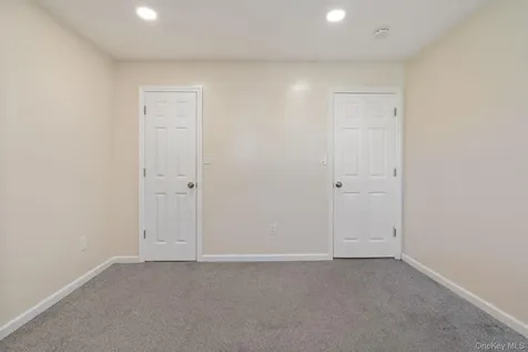 1040 Donna Court Baldwin NY 11510