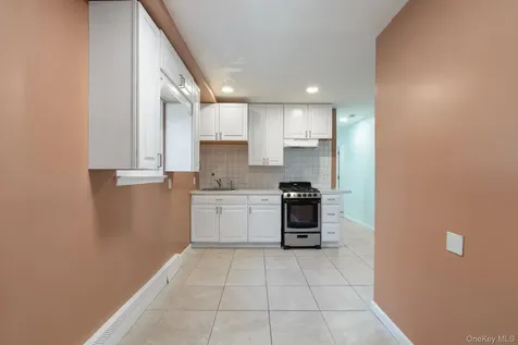 1040 Donna Court Baldwin NY 11510