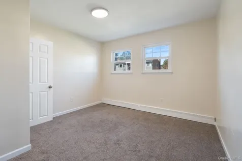 1040 Donna Court Baldwin NY 11510