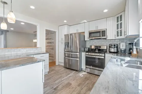 1040 Donna Court Baldwin NY 11510