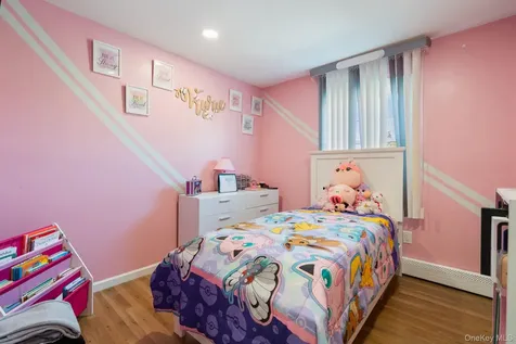 1040 Donna Court Baldwin NY 11510