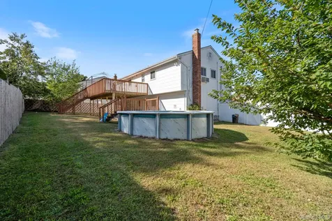 1040 Donna Court Baldwin NY 11510