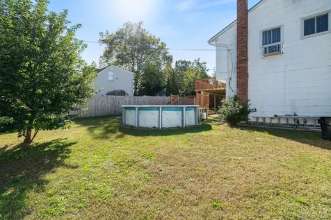 1040 Donna Court Baldwin NY 11510