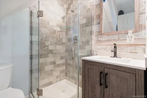 1040 Donna Court Baldwin NY 11510