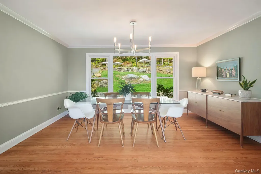 36 Pond Hill Road Chappaqua NY 10514