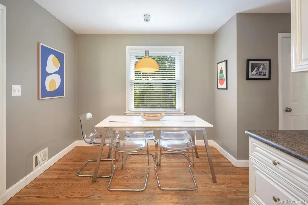 36 Pond Hill Road Chappaqua NY 10514