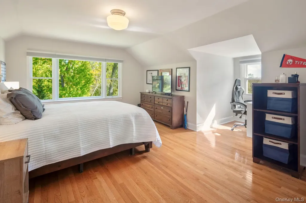 36 Pond Hill Road Chappaqua NY 10514