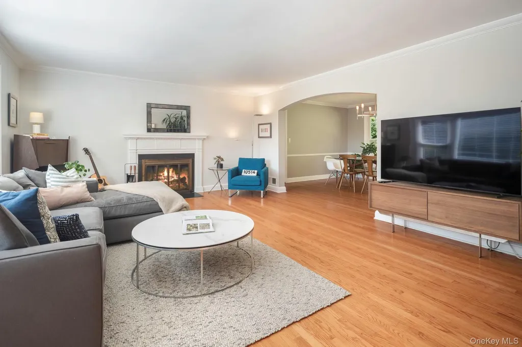 36 Pond Hill Road Chappaqua NY 10514