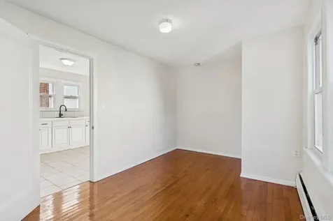 18 Lockwood Road Bay Shore NY 11706