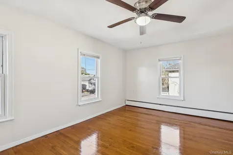 18 Lockwood Road Bay Shore NY 11706