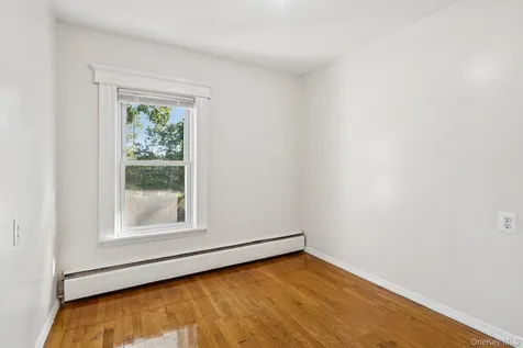 18 Lockwood Road Bay Shore NY 11706