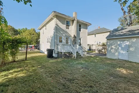 18 Lockwood Road Bay Shore NY 11706