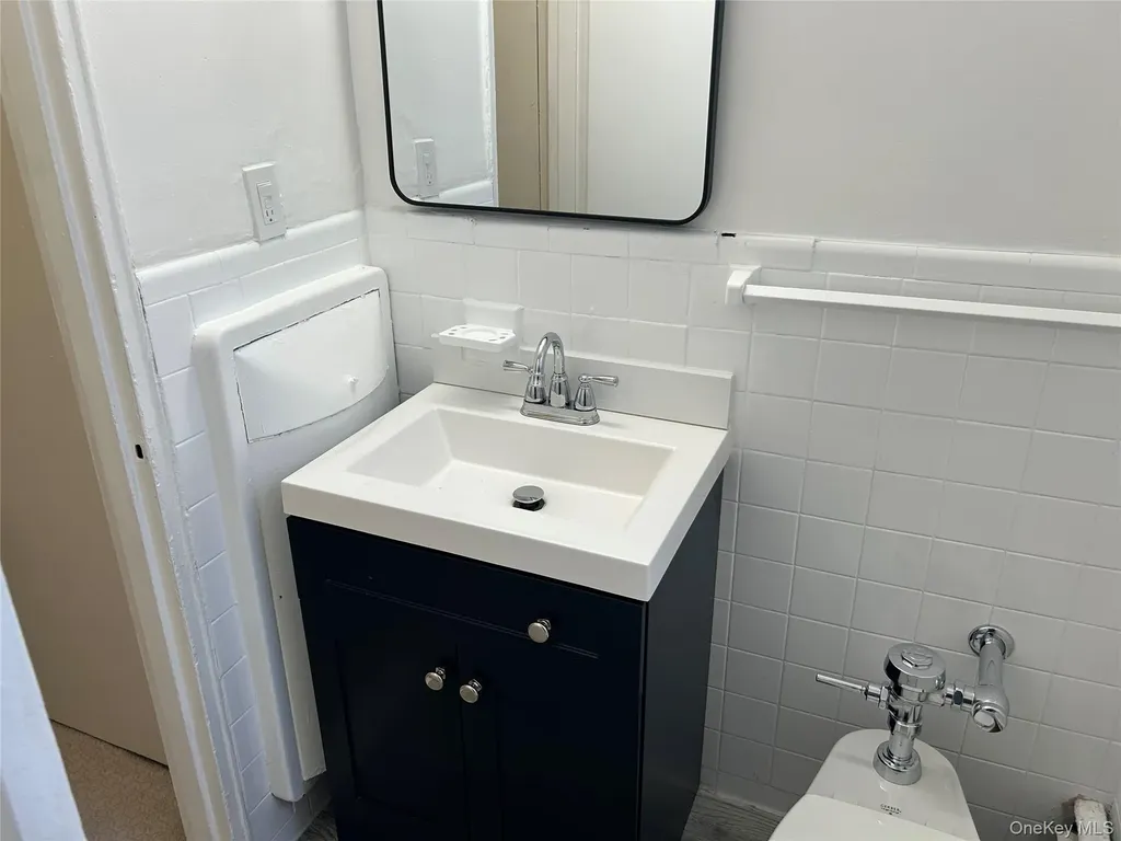 5 Oakdale Manor Suffern NY 10901
