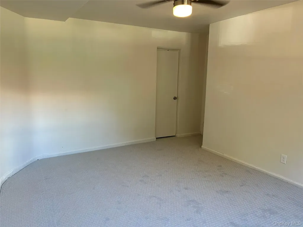 5 Oakdale Manor Suffern NY 10901