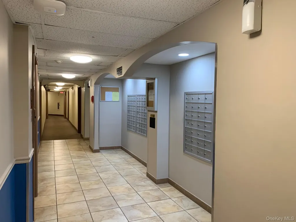 5 Oakdale Manor Suffern NY 10901
