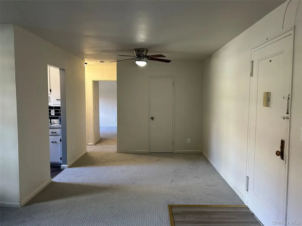 5 Oakdale Manor Suffern NY 10901