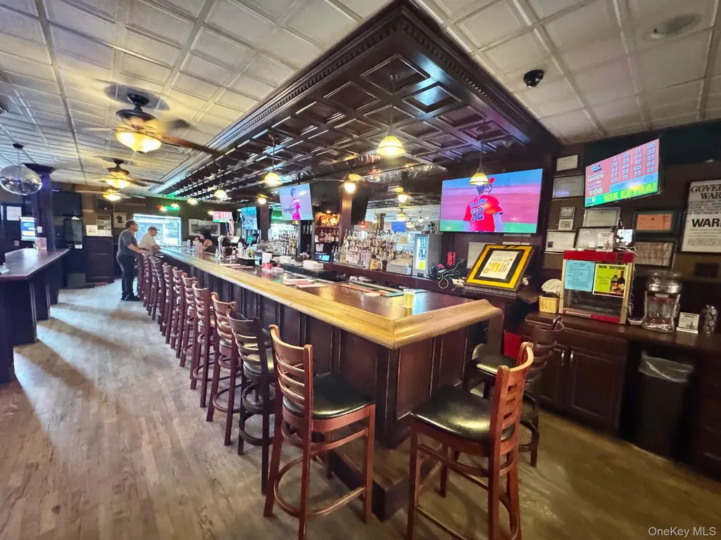 42-46 Broadway Rocky Point NY 11778