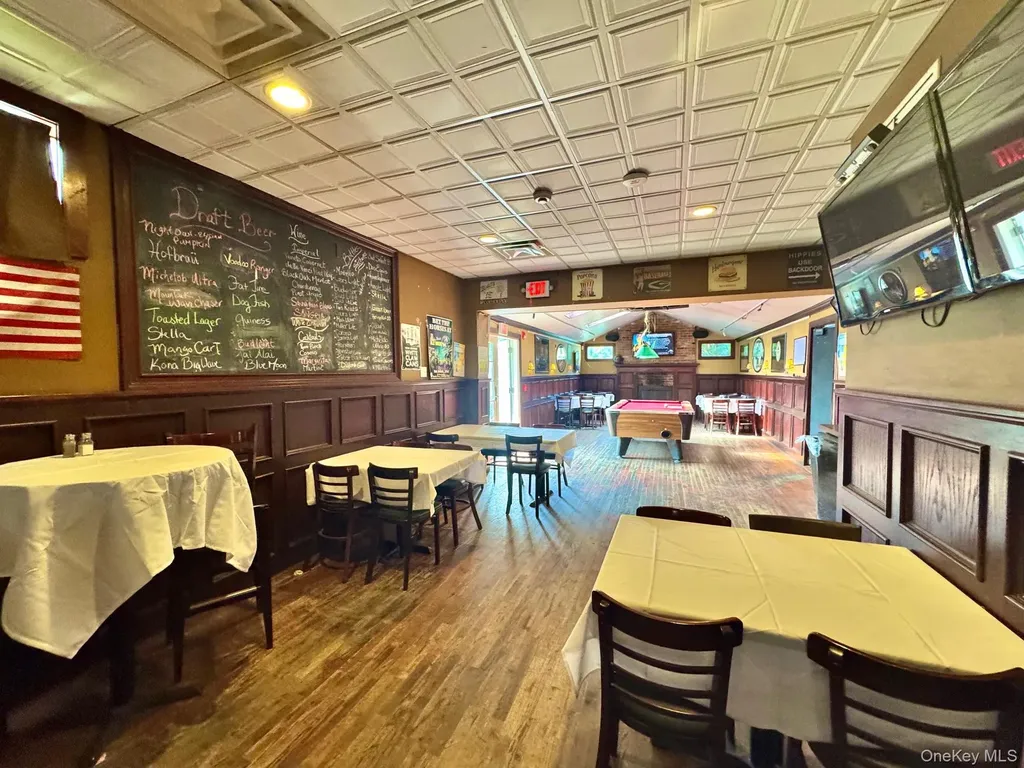 42-46 Broadway Rocky Point NY 11778