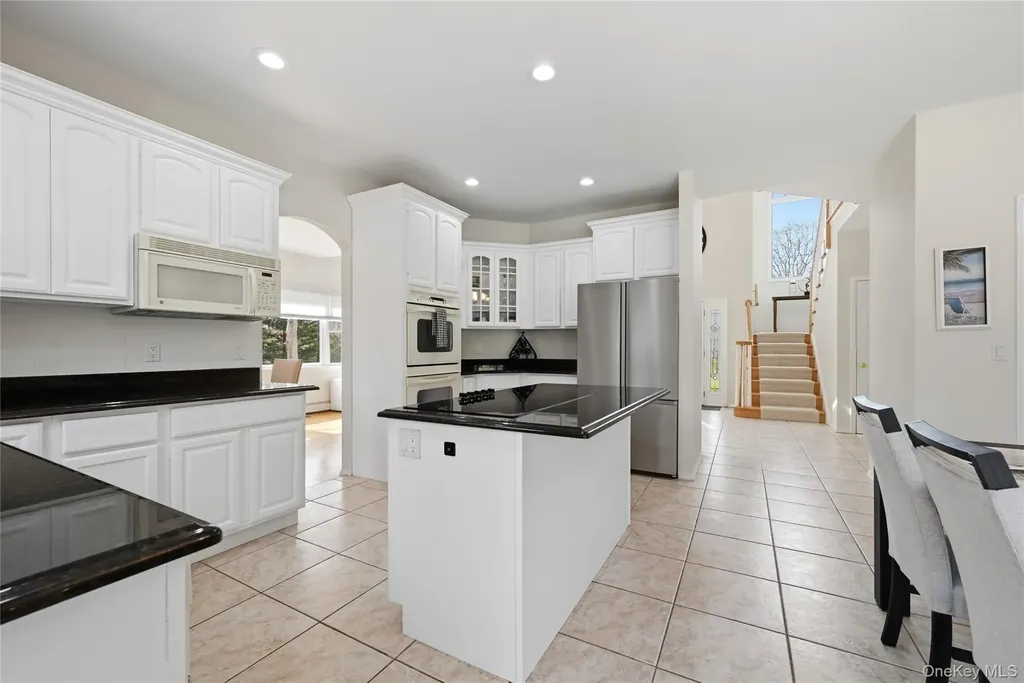 5 Mill Race Road Hampton Bays NY 11946